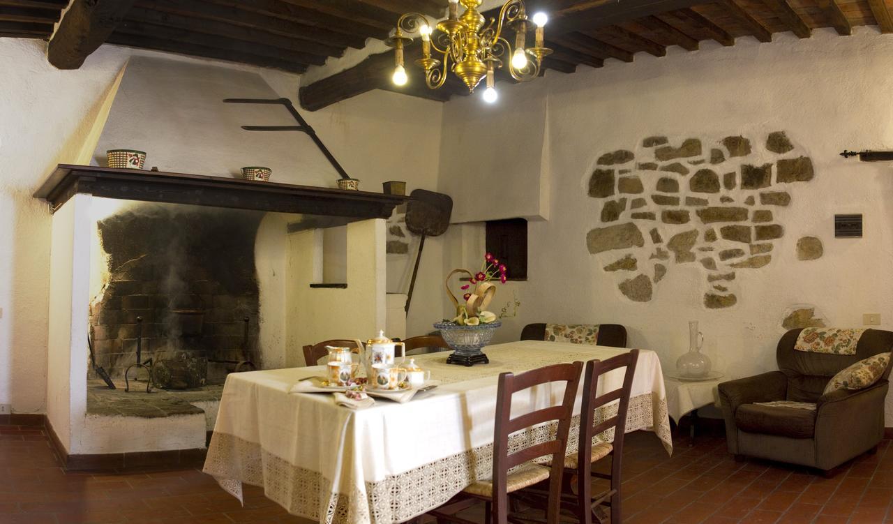 Agriturismo Santa Caterina Castelnuovo di Val di Cecina Phòng bức ảnh